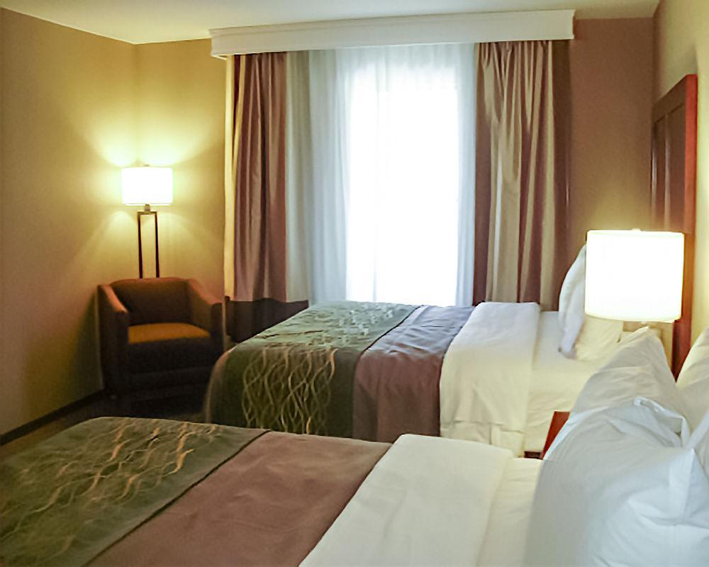 Comfort Inn & Suites Pittsburgh Gibsonia Εξωτερικό φωτογραφία